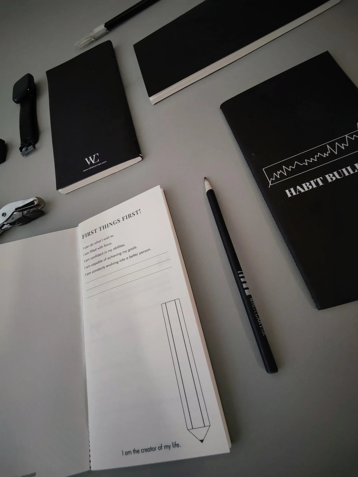 Habit Builder I Journal your habits I Better than a Habit Tracker